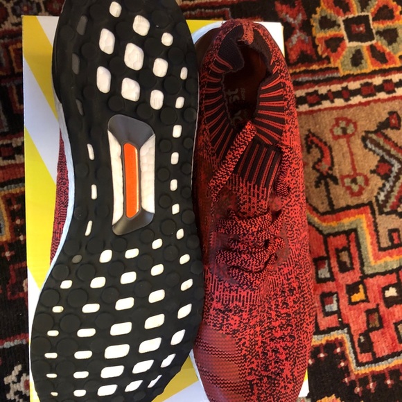 SOLD Adidas Ultraboost Uncaged Core Red/Black SOLD - Picture 7 of 7